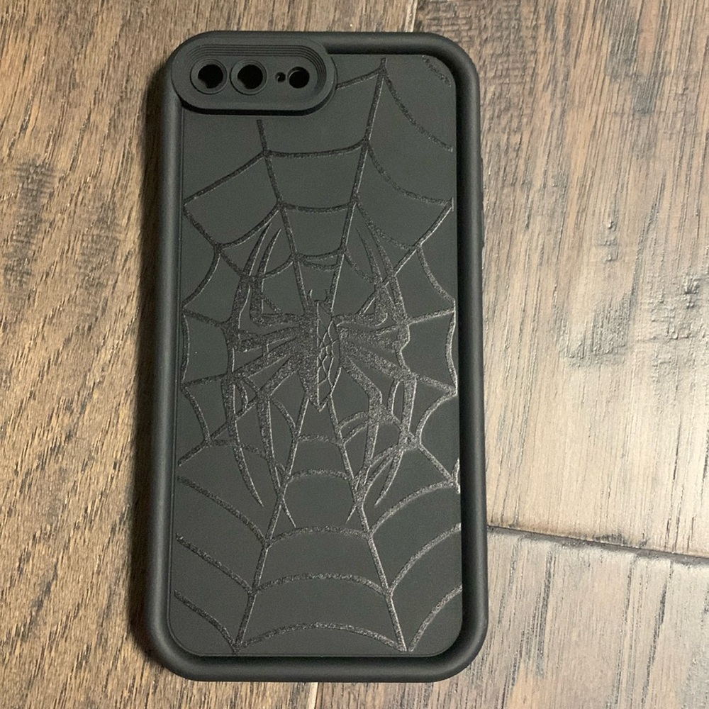 Black spider iPhone 8 Plus phone case